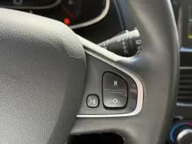 Renault Clio (2021) thumbnail 21