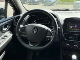 Renault Clio (2021) thumbnail 23