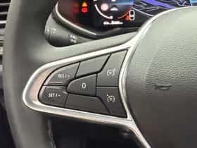 Renault Clio (2023) thumbnail 18