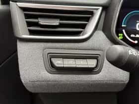 Renault Clio (2023) thumbnail 25