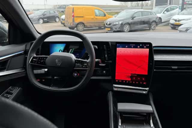 Renault Austral (2025) thumbnail 3