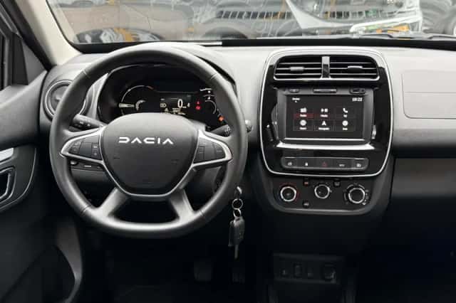 Dacia Spring (2023) thumbnail 3