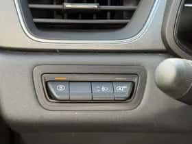 Renault Captur (2024) thumbnail 23