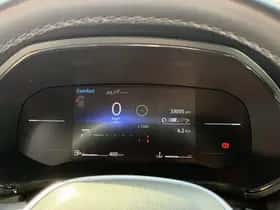 Renault Captur (2024) thumbnail 4