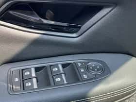 Renault Mégane E-Tech (2025) thumbnail 16