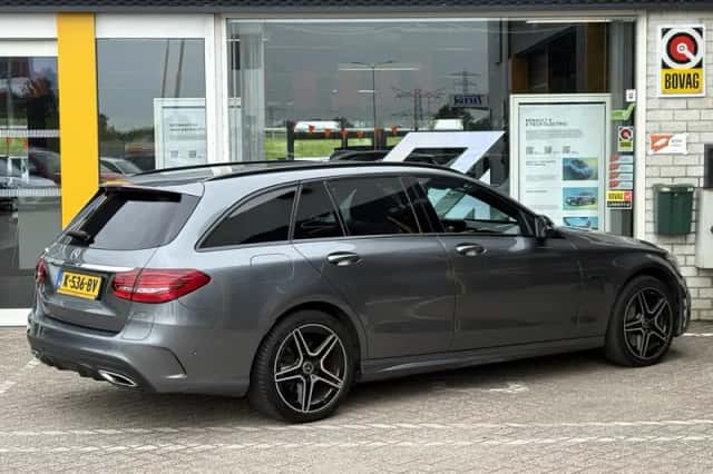 Mercedes-Benz C-Klasse (2020) thumbnail 2