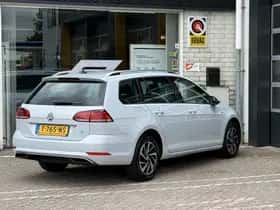 Volkswagen Golf (2018) thumbnail 6