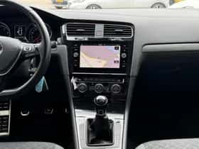 Volkswagen Golf (2018) thumbnail 10