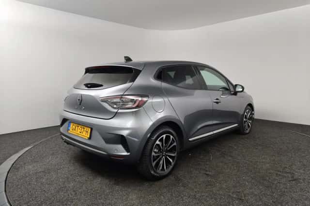 Renault Clio (2024) thumbnail 2
