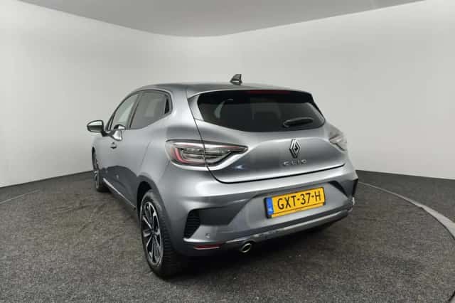 Renault Clio (2024) thumbnail 6