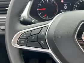 Renault Captur (2024) thumbnail 18