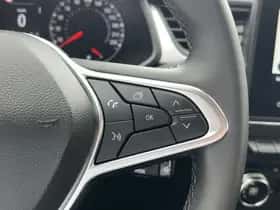 Renault Captur (2024) thumbnail 19