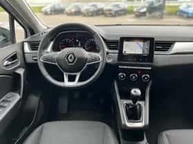 Renault Captur (2024) thumbnail 3