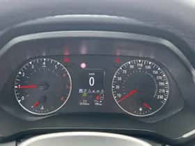 Renault Captur (2024) thumbnail 4