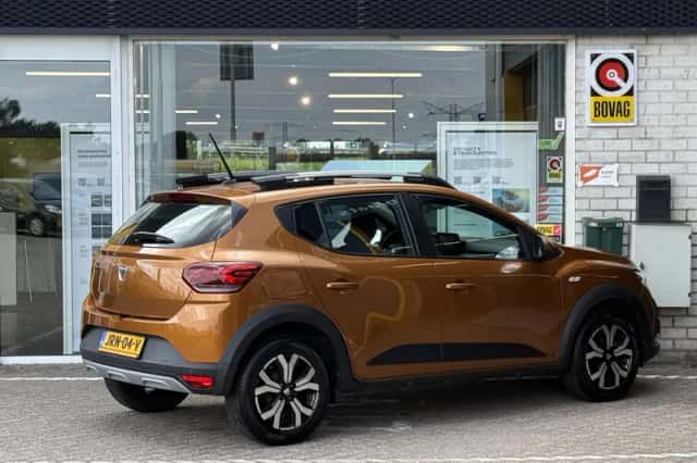 Dacia Sandero (2023) thumbnail 2