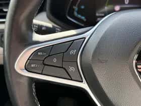 Renault Clio (2022) thumbnail 23