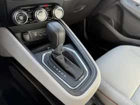 Renault Clio (2022) thumbnail 25