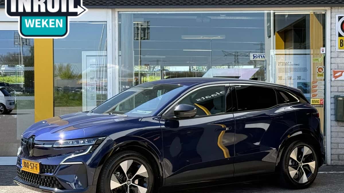 Renault Mégane E-Tech (2025) — foto 1
