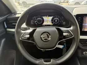 Škoda Kamiq (2020) thumbnail 23