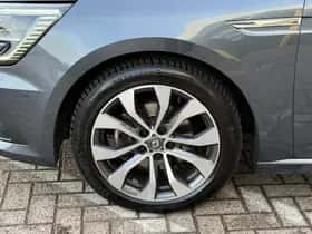 Renault Mégane (2023) thumbnail 23