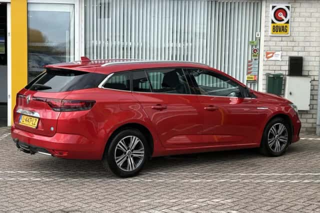 Renault Mégane (2021) thumbnail 2