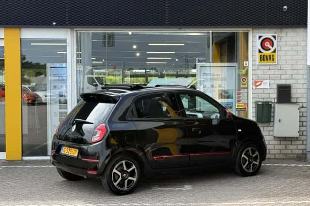 Renault Twingo (2019) thumbnail 2
