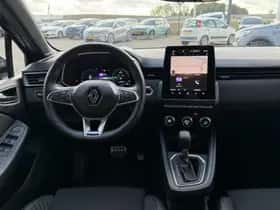 Renault Clio (2023) thumbnail 3