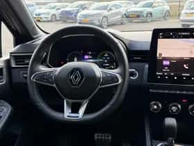 Renault Clio (2023) thumbnail 23