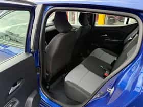 Dacia Sandero Stepway (2024) thumbnail 8