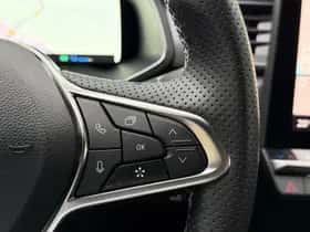 Renault Captur (2024) thumbnail 19