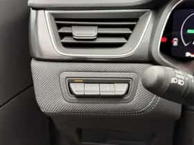 Renault Captur (2024) thumbnail 26