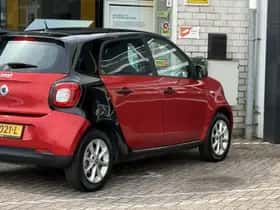 Smart Forfour (2017) thumbnail 23