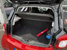 Smart Forfour (2017) thumbnail 26