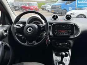 Smart Forfour (2017) thumbnail 6