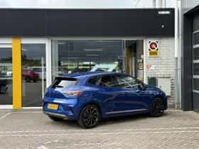 Renault Clio (2024) thumbnail 2