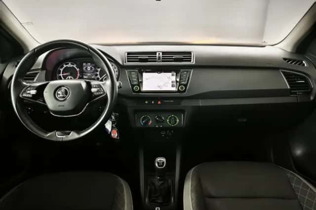 Škoda Fabia (2021) thumbnail 3