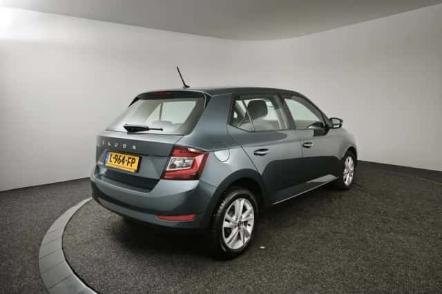 Škoda Fabia (2021) thumbnail 2