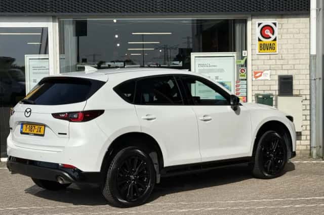 Mazda CX-5 (2023) thumbnail 2