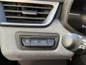 Renault Clio (2024) thumbnail 24