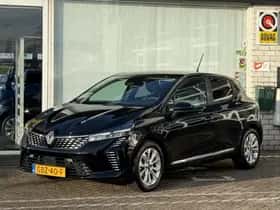 Renault Clio (2024) thumbnail 5