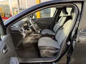 Renault Clio (2024) thumbnail 7