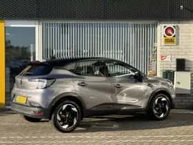 Renault Captur (2024) thumbnail 2