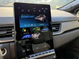 Renault Captur (2024) thumbnail 23