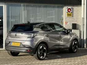 Renault Captur (2024) thumbnail 6