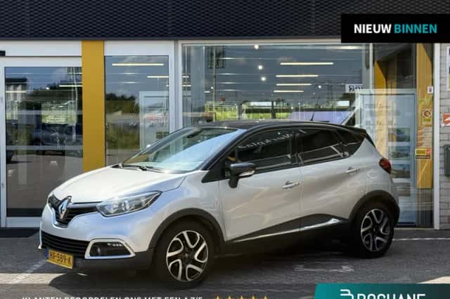 Renault Captur (2015) thumbnail 1