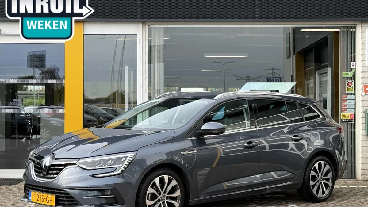 Renault Mégane (2023) — foto 1