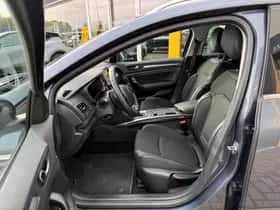 Renault Mégane (2023) thumbnail 7