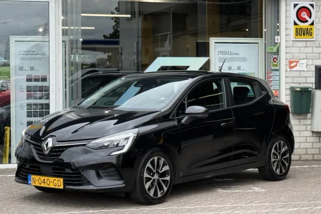 Renault Clio (2021) thumbnail 2