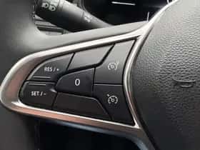 Renault Clio (2024) thumbnail 10