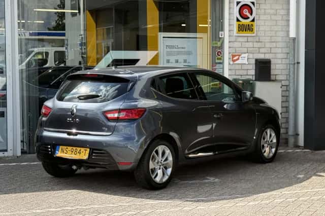 Renault Clio (2017) thumbnail 6